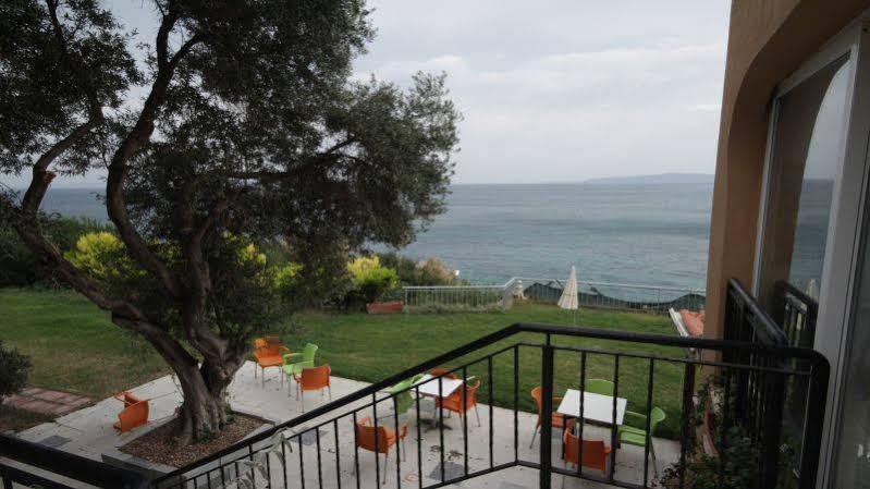 Tayfun Hotel Mordogan Екстериор снимка