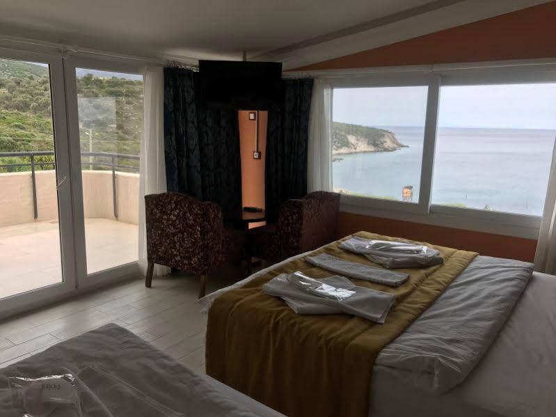 Tayfun Hotel Mordogan Екстериор снимка